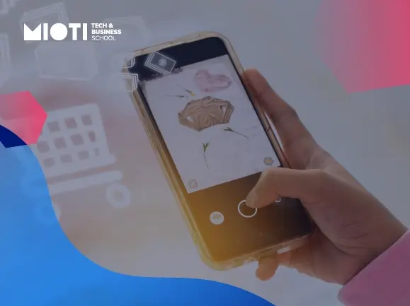 foto movil vinted eCommerce, venta online segunda mano